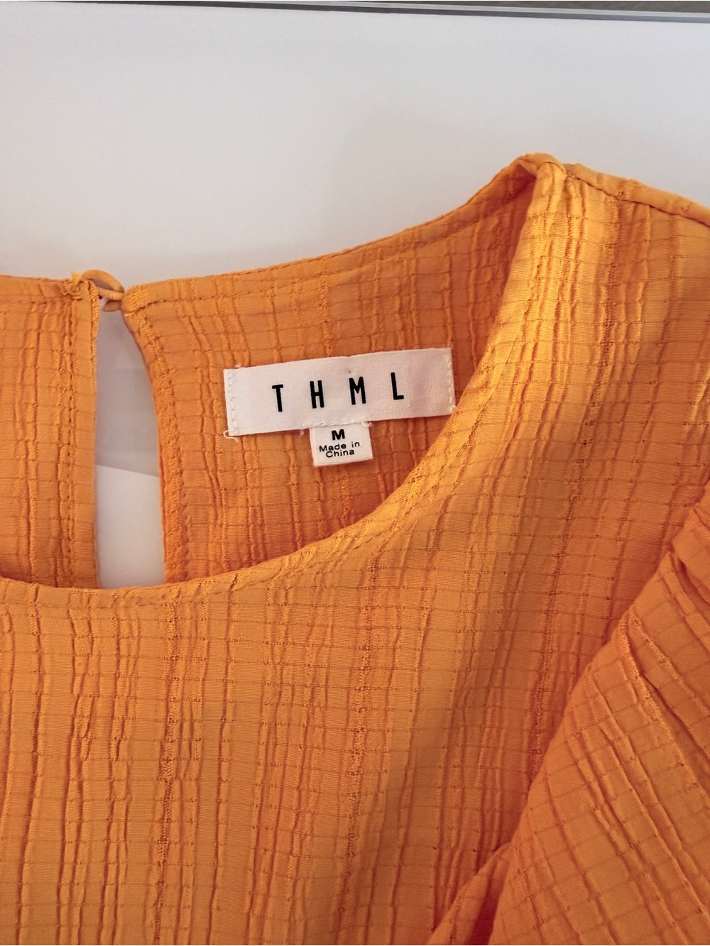 THML Marigold Textured Dramatic Ruffle Sleeve Blouse Top M - Picture 3 of 8